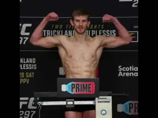 Арнольд аллен взвешивание перед ufc 297