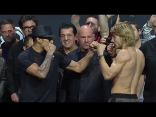 Тони фергюсон vs пэдди пимблетт битва взглядов перед ufc 296