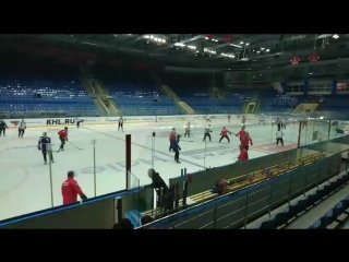 Тренировка перед первым домашним матчем прямой эфир