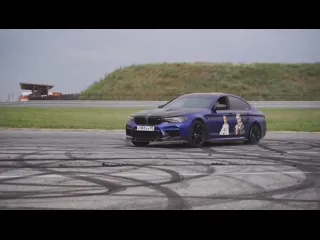 Асхаб тамаев сжг шины на bmw m5 competition и после стал дрифтить на голых дисках