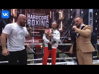 Перепалка магомеда исмаилова и влада ковалева на hardcore boxing в прямом эфире