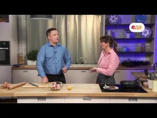 Бифштекс с жареным яйцом и салат дежурный по кухне