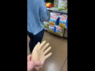 Фейковая рука