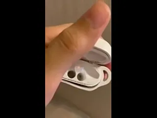 Наушник
