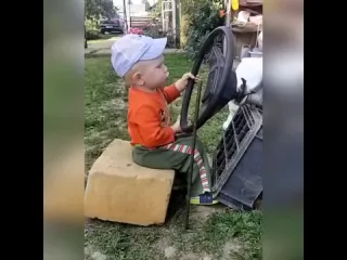Отецмолодец