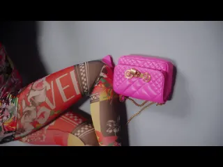 Versace springsummer 2019 кампания 1