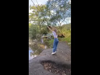 Эпично зависла