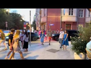 Real russia uncovered 4k walks life girls hot nightlife moscow beautiful girls cars vibes friday night in russia augus