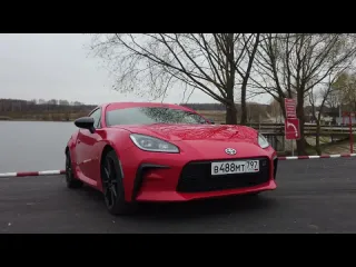 Владимир мельников toyota gr86 впервые в россии или toyota supra кто здесь спорткар часть 1