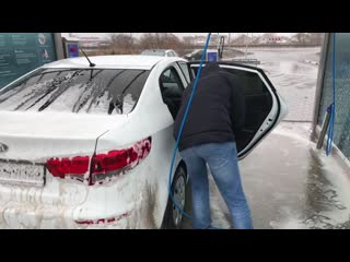 Мойка очень грязной машины за 140 рублей с воском и осмотической водой washing a dirty car for 2