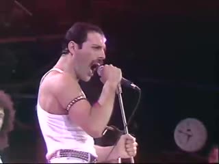 Выступление queen на фестивале live aid в 1985 году рифмы и панчи