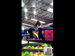 Видео недоступно